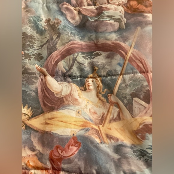 Forever 21 Women Angelic Print Puffer Jacket - Picture 7 of 8